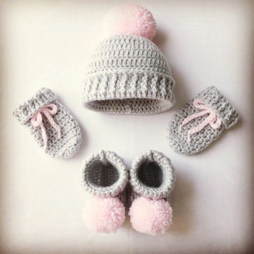 Crochet Baby Cap and Booties Set Grey and Pink