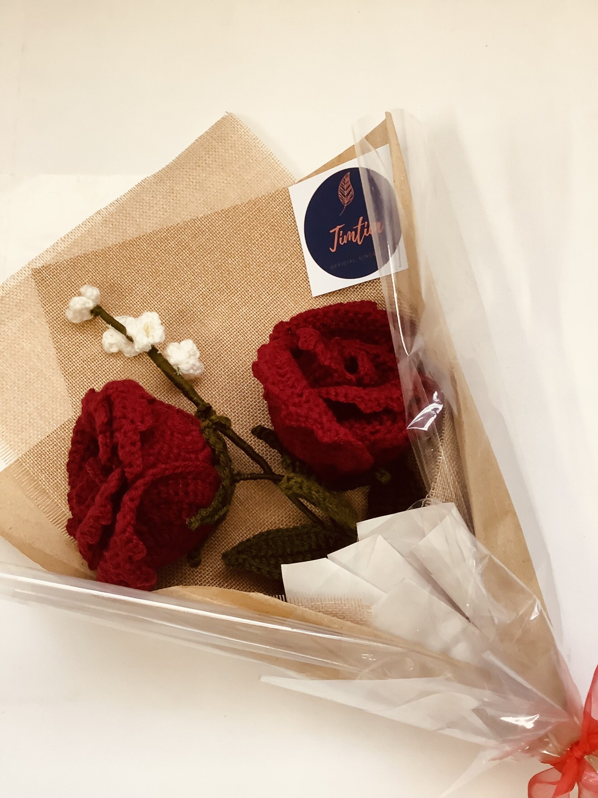 Vibrant Crochet Rose Flower Bouquet - Image 4